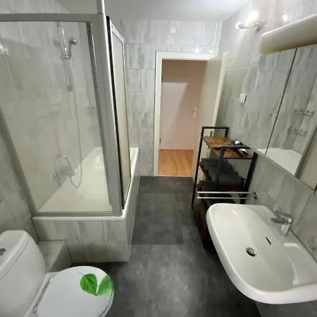 Haus Mit 2 Schoenen Studio Appartements Würselen Buitenkant foto