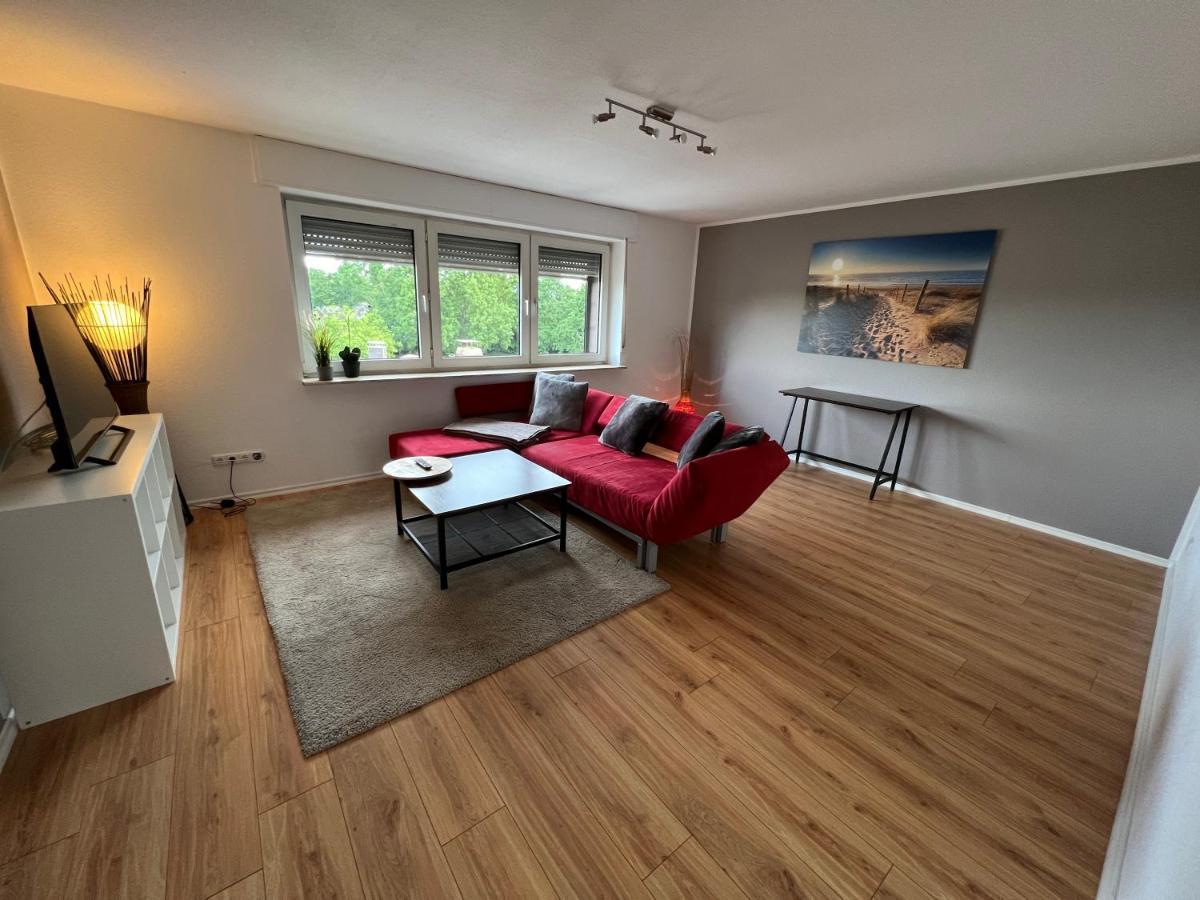 Haus Mit 2 Schoenen Appartement Würselen
