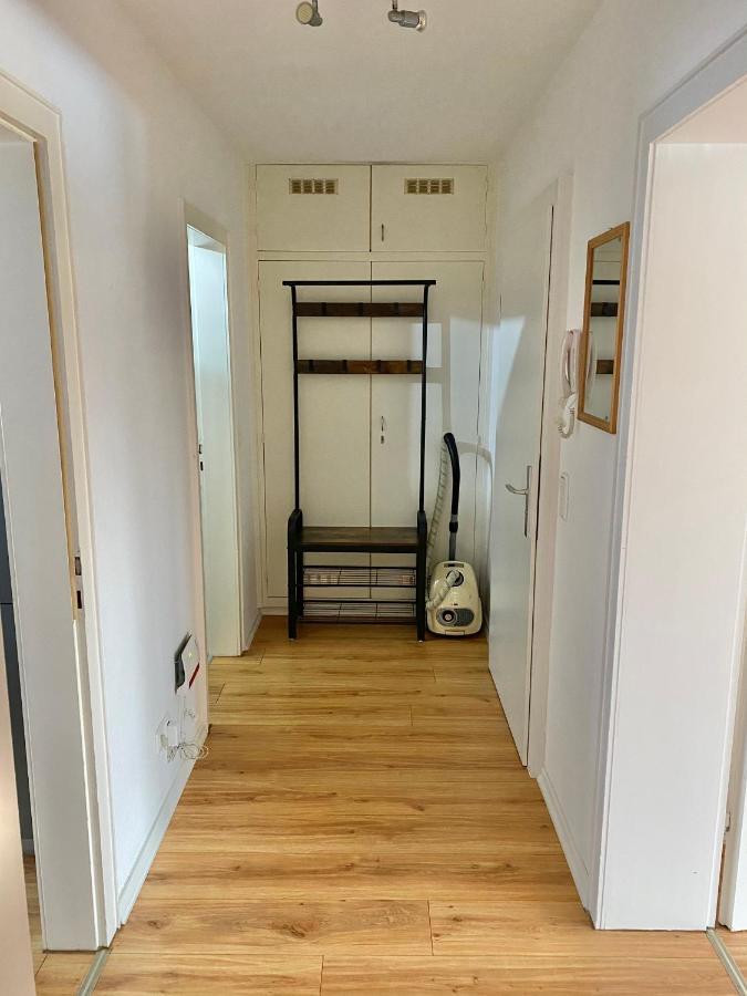 Haus Mit 2 Schoenen Würselen